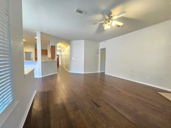 $2,450 | 18631 Mosshill Estates Lane, Cypress, TX 77429