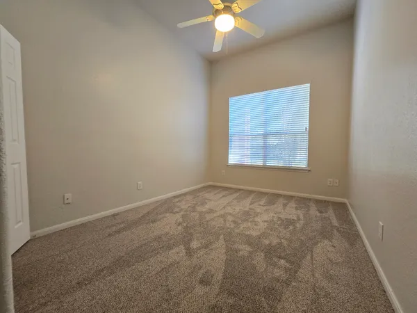 $2,450 | 18631 Mosshill Estates Lane, Cypress, TX 77429