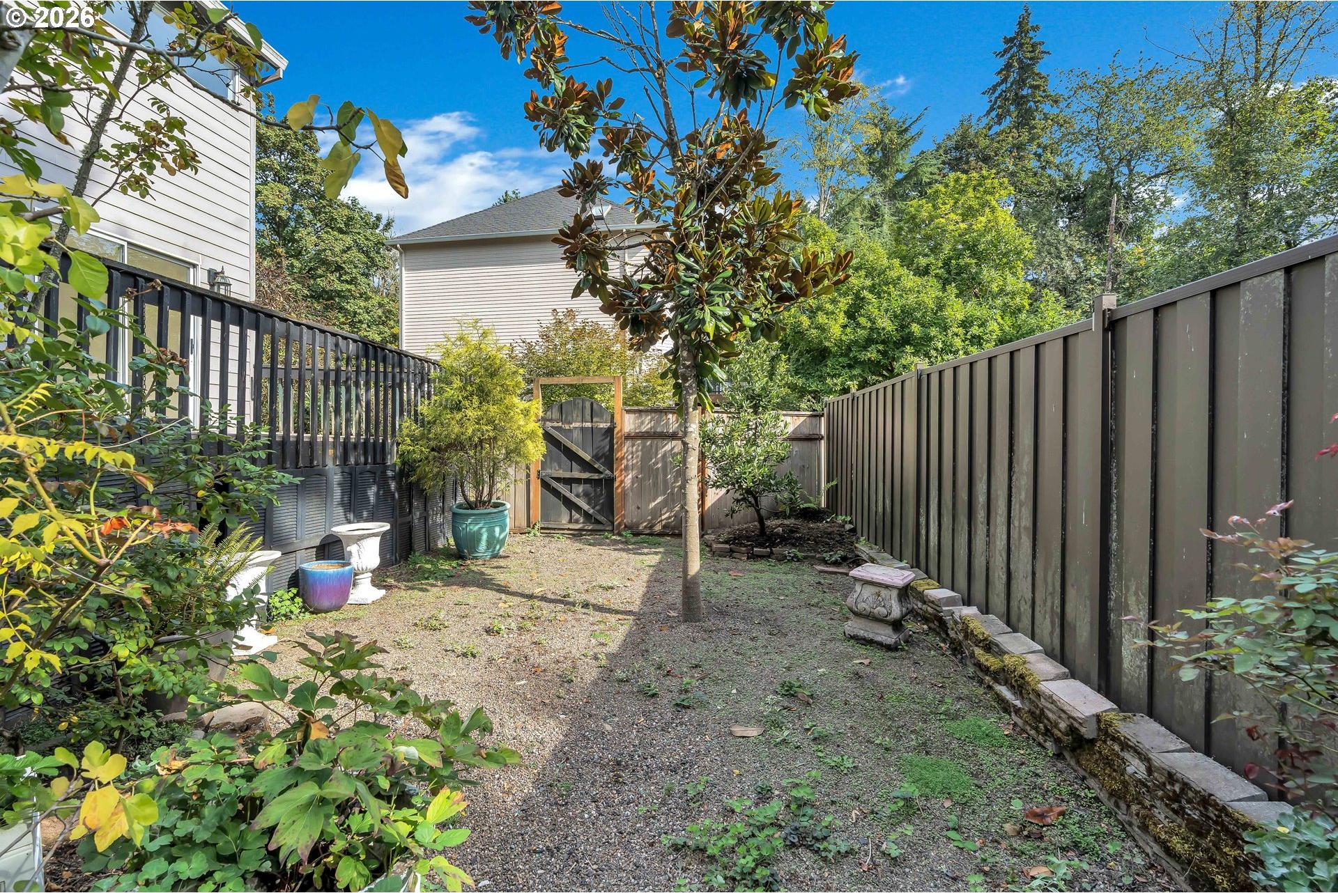 706 Southwest Colony Drive Portland, OR 97219 - Photo 43 of 48 Gallery Image 43