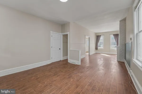 $245,000 | 323 Market Street, Gloucester City, NJ 08030