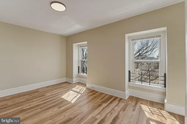 $245,000 | 323 Market Street, Gloucester City, NJ 08030