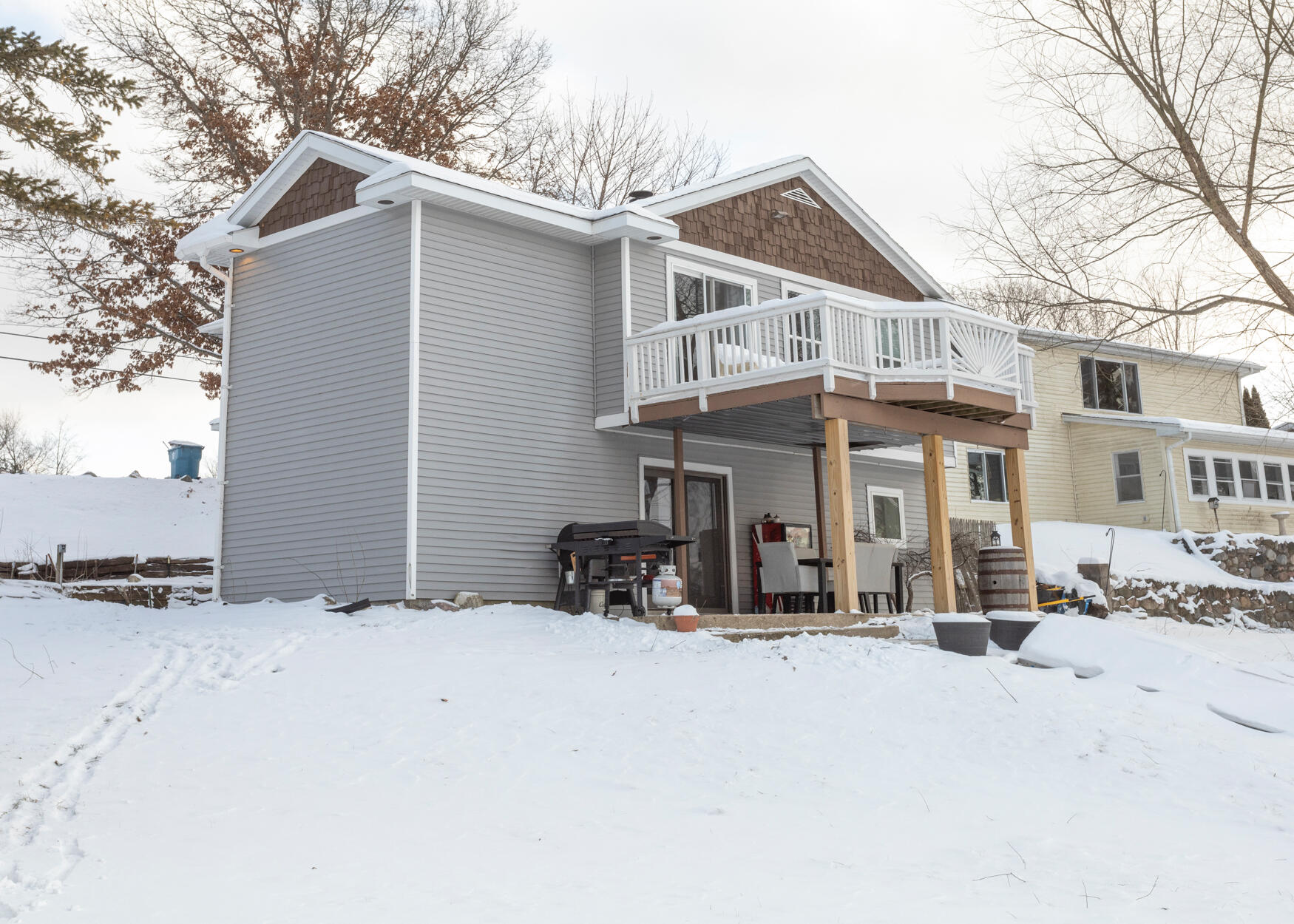 11505 Riverside Drive Stanwood, MI 49346 - Photo 2 of 39 IMG_7141