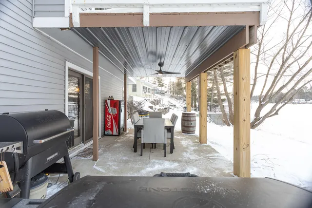 $279,900 | 11505 Riverside Drive, Stanwood, MI 49346