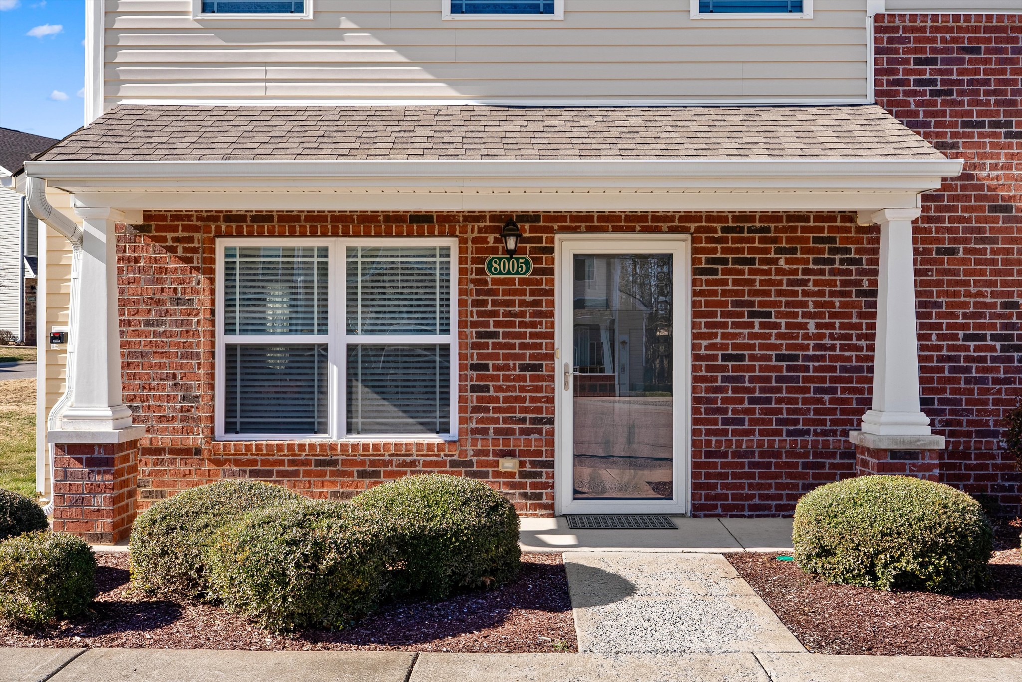 8005 Tuberose Court Spring Hill, TN 37174 - Photo 2 of 33