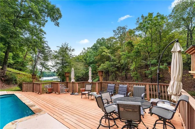 $1,599,995 | 955 East Lake Drive, Gainesville, GA 30506