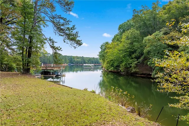 $1,599,995 | 955 East Lake Drive, Gainesville, GA 30506