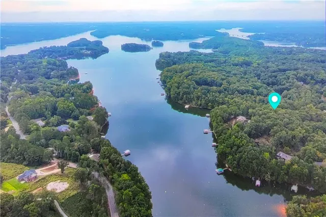 $1,599,995 | 955 East Lake Drive, Gainesville, GA 30506