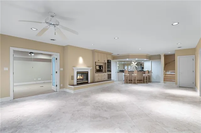 $1,599,995 | 955 East Lake Drive, Gainesville, GA 30506