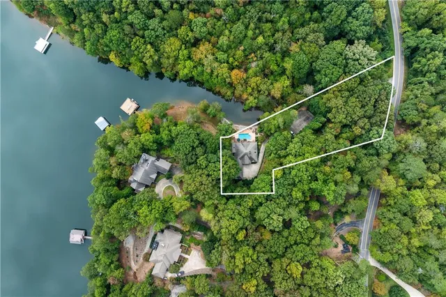 $1,599,995 | 955 East Lake Drive, Gainesville, GA 30506