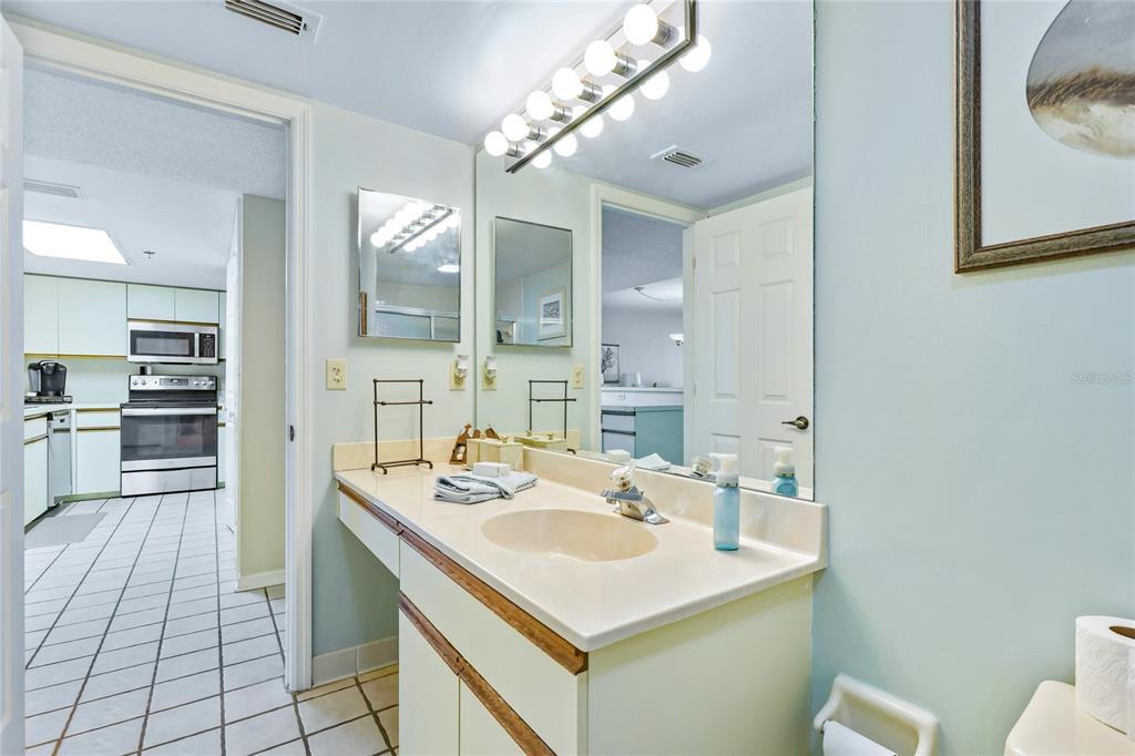 6727 Turtlemound Road, Unit 318 New Smyrna Beach, FL 32169 - Photo 29 of 35