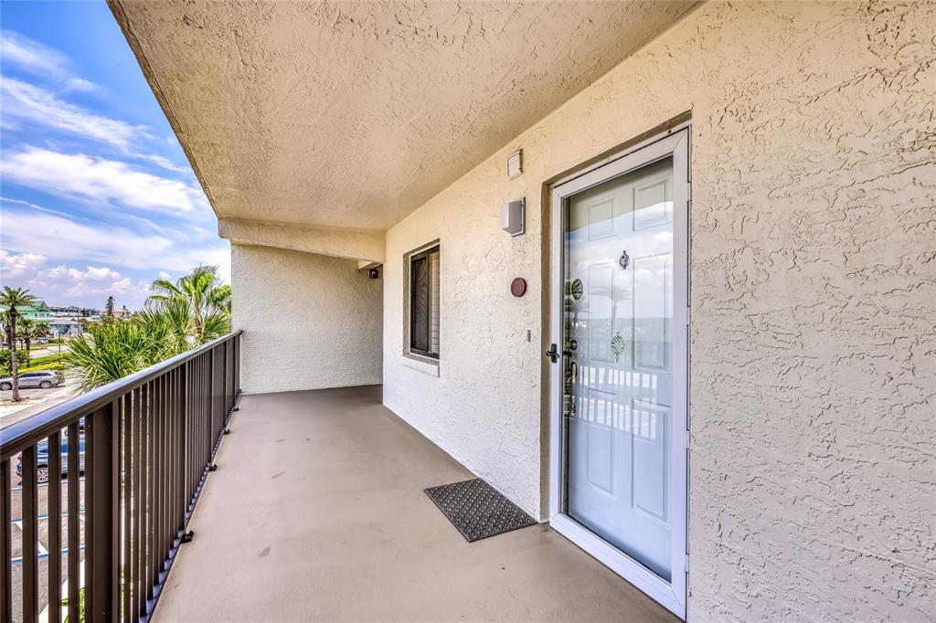 6727 Turtlemound Road, Unit 318 New Smyrna Beach, FL 32169 - Photo 4 of 35
