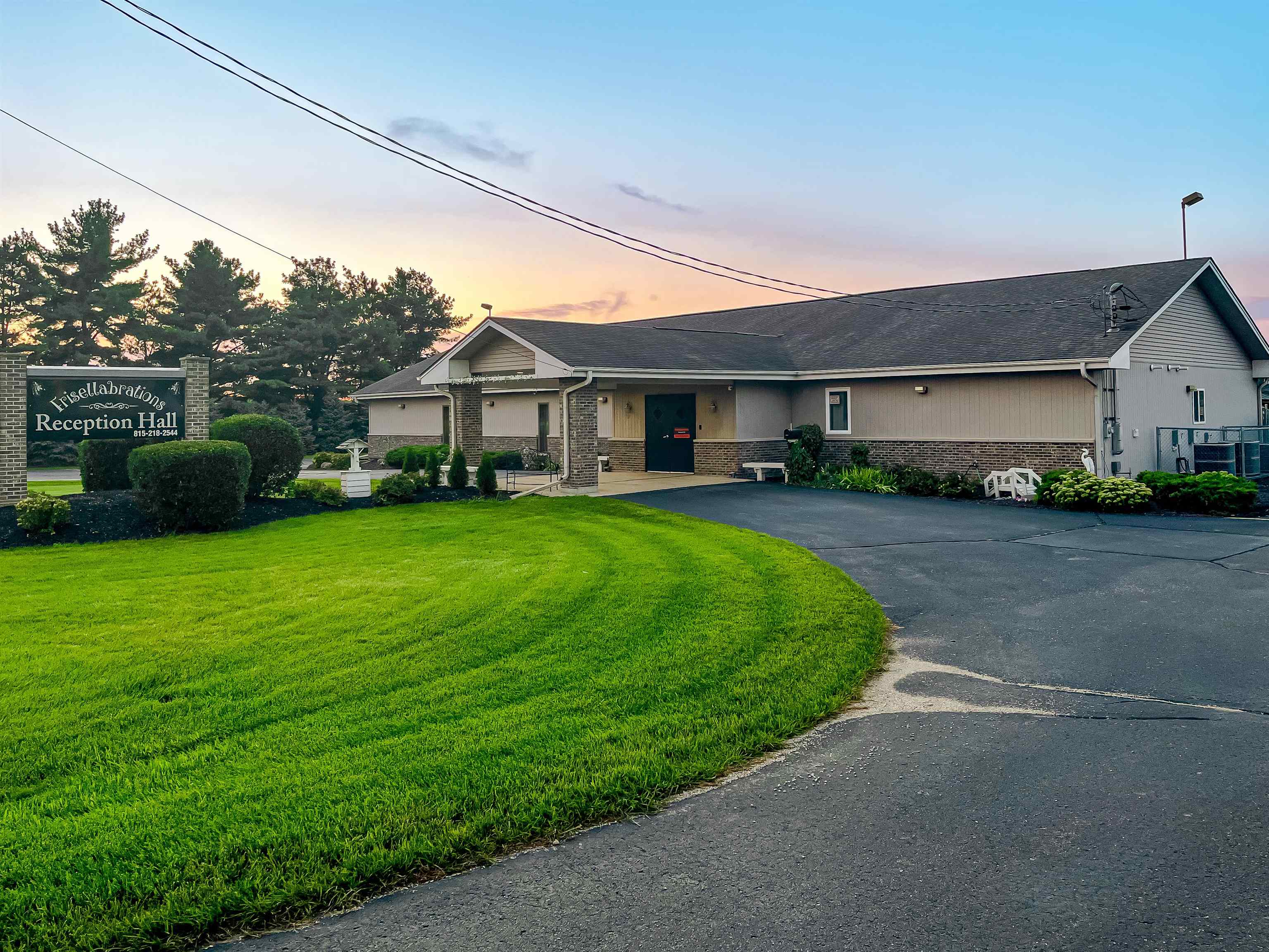 2585 Yale Bridge Road South Beloit, IL 61080 - Photo 1 of 30 Gallery Image 1