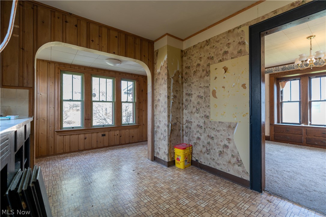 1979 Liberty Road Stow, OH 44224 - Photo 13 of 30 View of Kitchen looking into Breakfast Nook.
