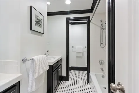 $879,000 | 229 Ward Parkway, Unit 301B AND 302B, Kansas City, MO 64112