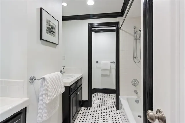 $879,000 | 229 Ward Parkway, Unit 301B AND 302B, Kansas City, MO 64112