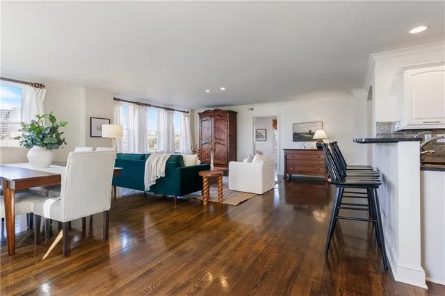 $879,000 | 229 Ward Parkway, Unit 301B AND 302B, Kansas City, MO 64112