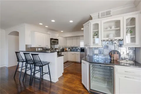 $879,000 | 229 Ward Parkway, Unit 301B AND 302B, Kansas City, MO 64112