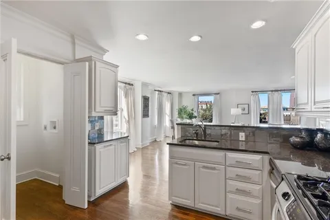 $879,000 | 229 Ward Parkway, Unit 301B AND 302B, Kansas City, MO 64112