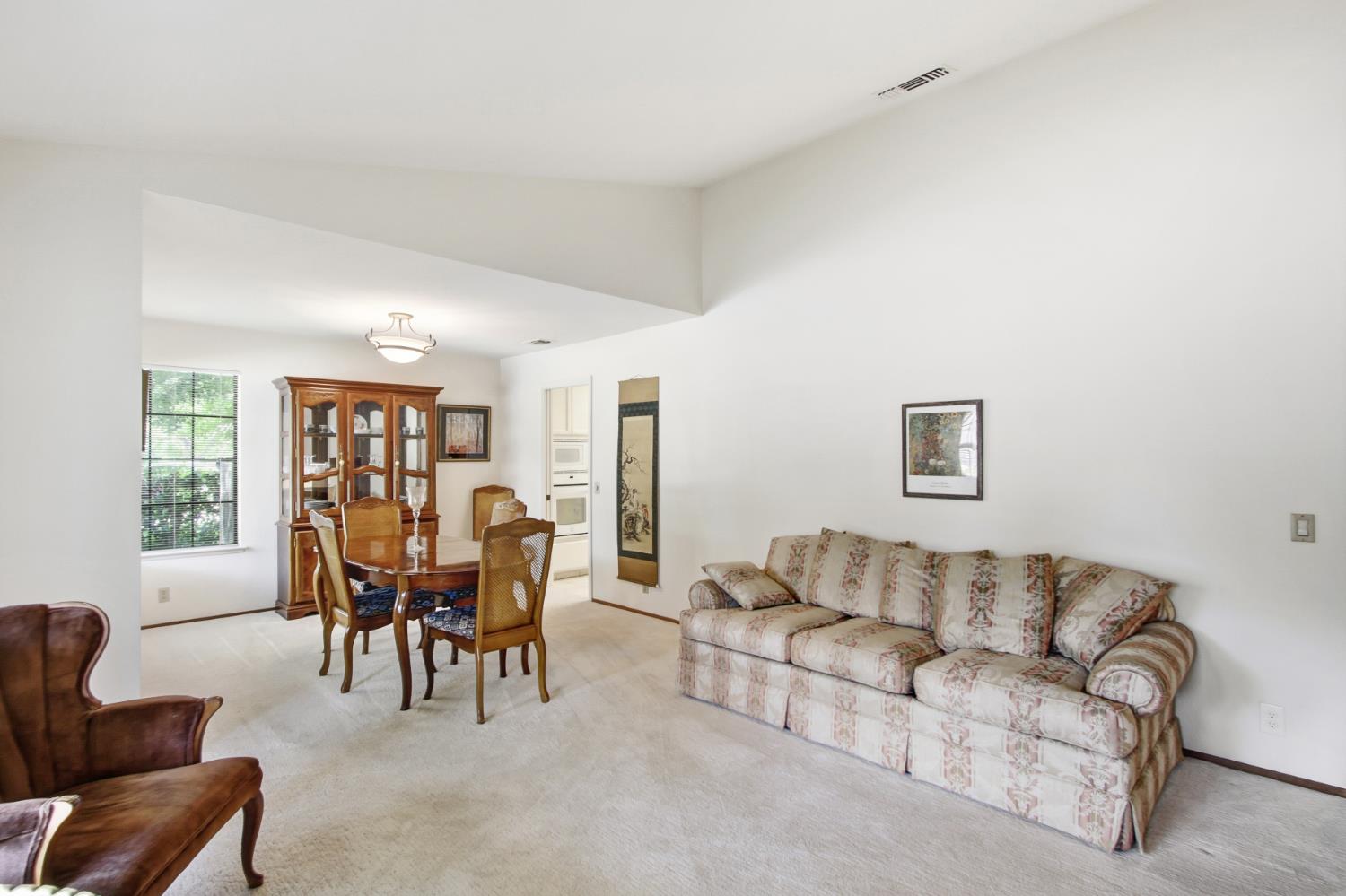 11609 Boom Pointer Way Rancho Cordova, CA 95670 - Photo 8 of 60