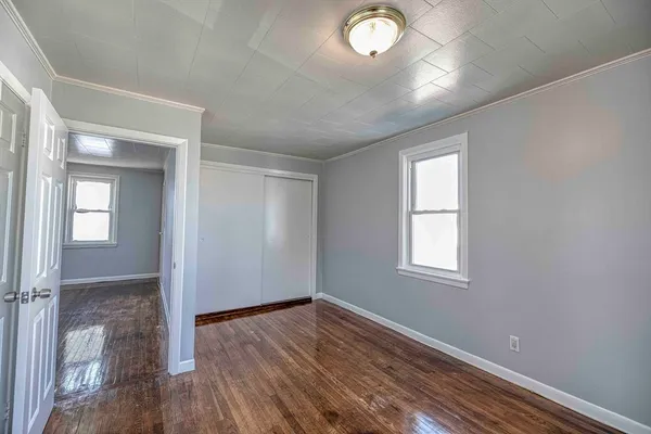 $2,000 | 1636 South Main Street, Unit 2, Fall River, MA 02724