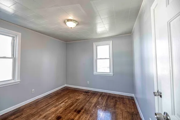 $2,000 | 1636 South Main Street, Unit 2, Fall River, MA 02724