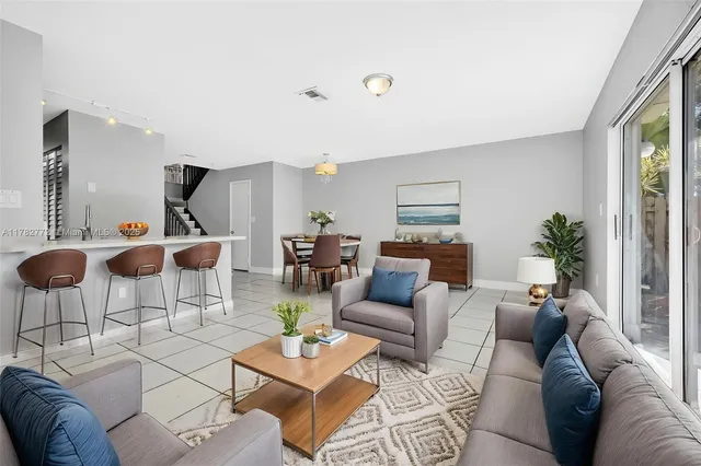 $435,000 | 412 Northwest 108th Terrace, Pembroke Pines, FL 33026