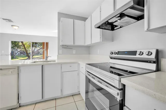 $435,000 | 412 Northwest 108th Terrace, Pembroke Pines, FL 33026