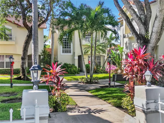 $435,000 | 412 Northwest 108th Terrace, Pembroke Pines, FL 33026
