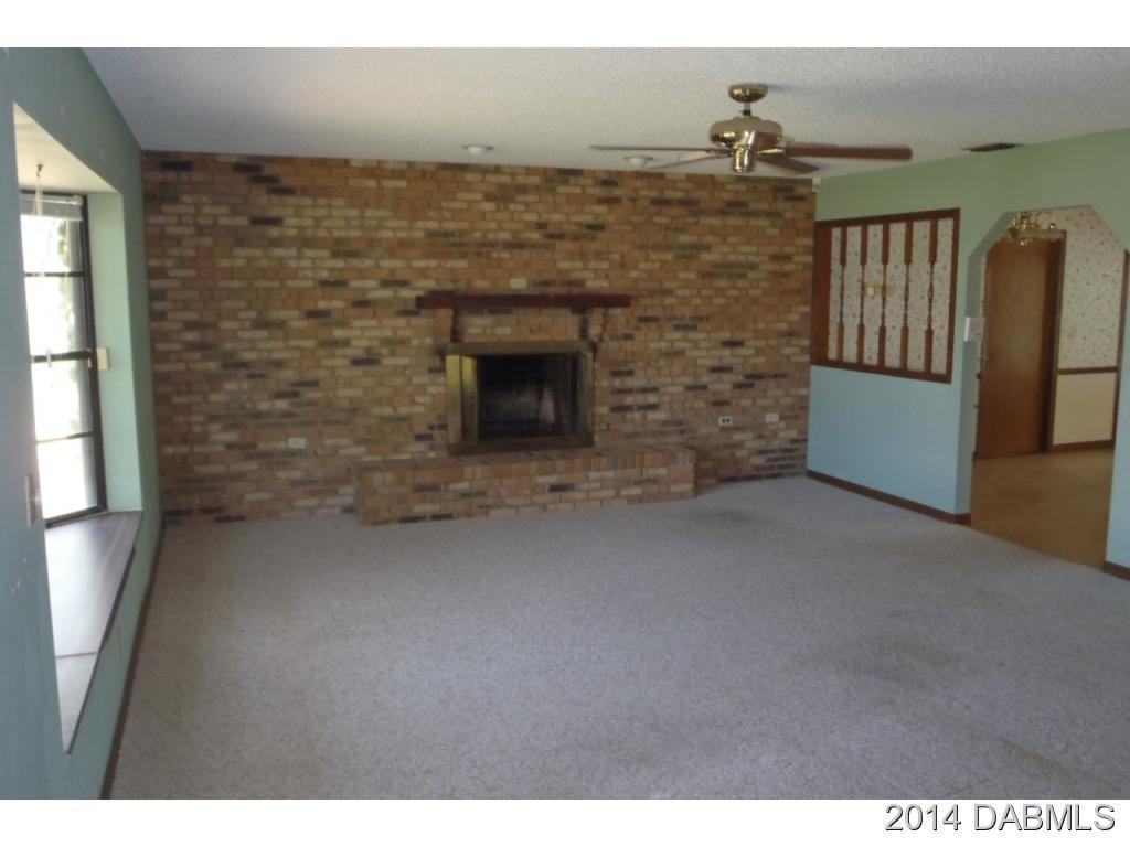 2020 South Riverside Drive Edgewater, FL 32141 - Photo 5 of 24 Additional Photo