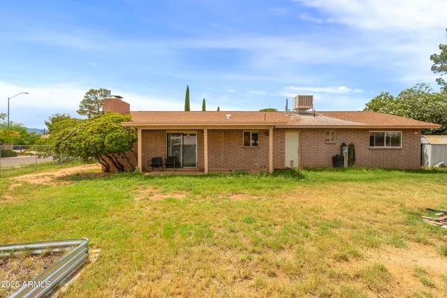 $230,000 | 1016 Cholla Circle, Sierra Vista, AZ 85635