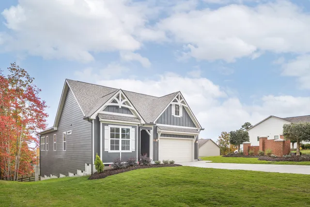 $449,000 | 609 Nature Trail, Soddy Daisy, TN 37379