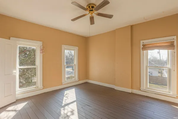 $179,950 | 1820 Lumbard Street, Fort Wayne, IN 46803