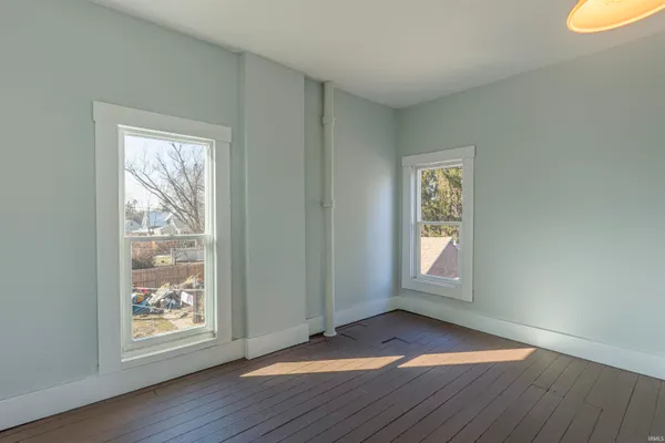 $179,950 | 1820 Lumbard Street, Fort Wayne, IN 46803