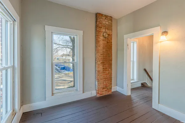 $179,950 | 1820 Lumbard Street, Fort Wayne, IN 46803