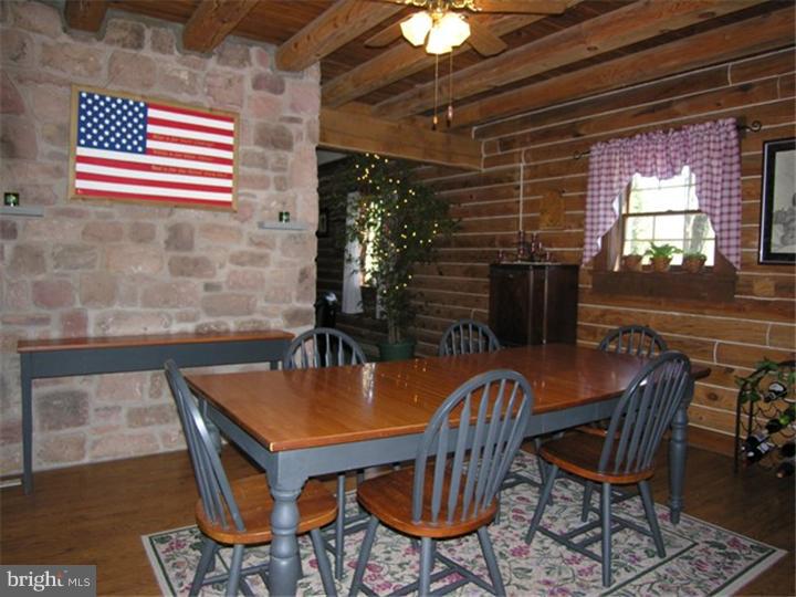 893 Rock Run Road Pottstown, PA 19465 - Photo 4 of 25 Dining Room