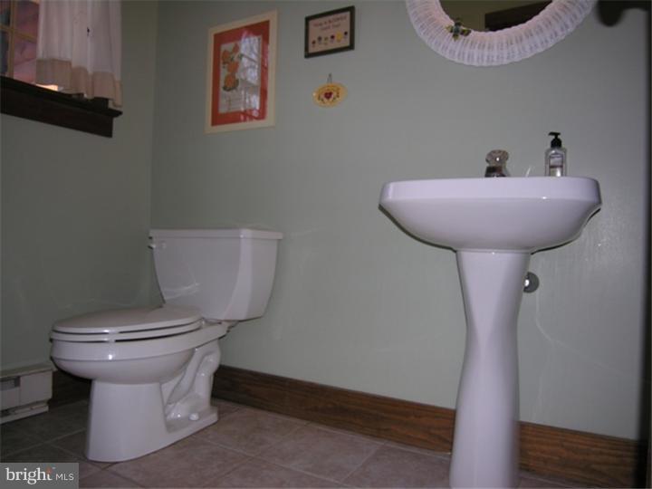 893 Rock Run Road Pottstown, PA 19465 - Photo 7 of 25 Bathroom