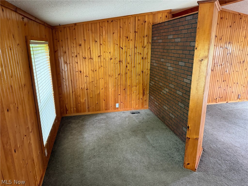 3211 Bay Road Southeast Carrollton, OH 44615 - Photo 9 of 22