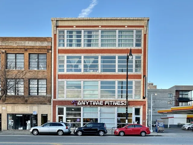 $2,795 | 2412 West North Avenue, Unit 4W, Chicago, IL 60647