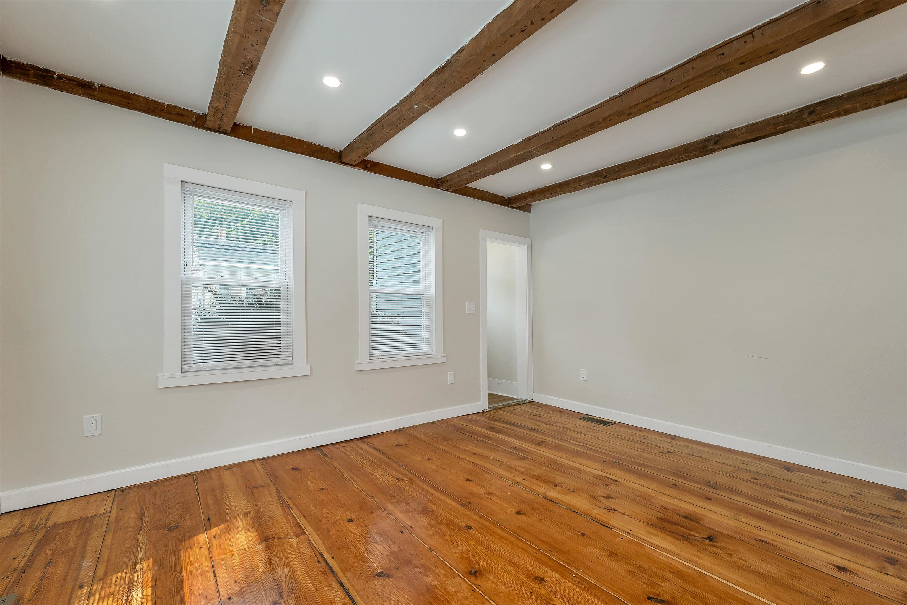 456 North State Street Concord, NH 03301 - Photo 16 of 49