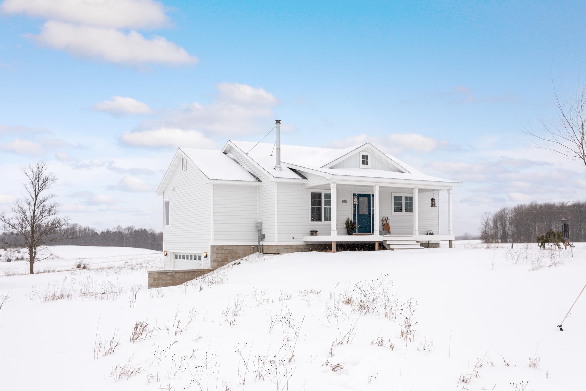 595 South Rusch Road Traverse City, MI 49696 - Photo 28 of 38 1896450-27.JPG