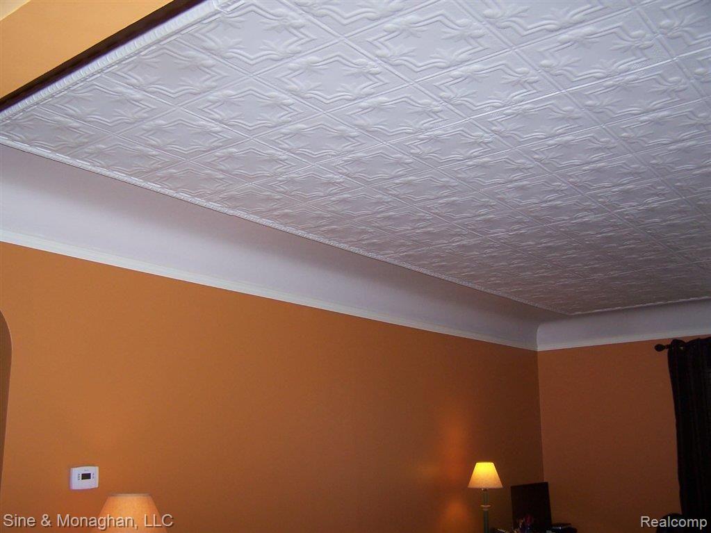 2446 River Road St. Clair, MI 48079 - Photo 6 of 25 6.jpg