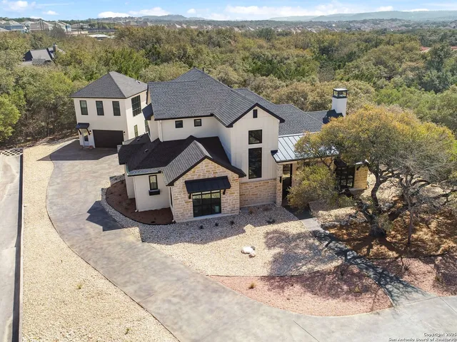 $1,250,000 | 8030 Colonial Woods, Boerne, TX 78015