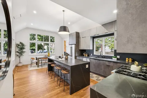 $1,795,000 | 6043 Harwood Avenue, Oakland, CA 94618