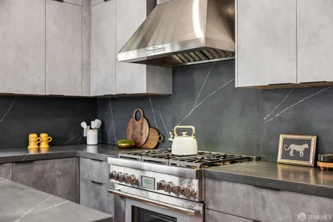 $1,795,000 | 6043 Harwood Avenue, Oakland, CA 94618