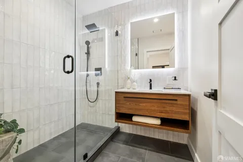 $1,795,000 | 6043 Harwood Avenue, Oakland, CA 94618