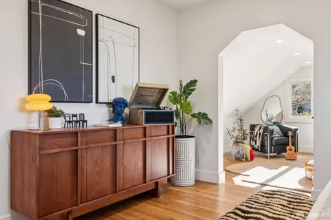 $1,795,000 | 6043 Harwood Avenue, Oakland, CA 94618