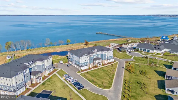 $799,900 | 132 Wheelhouse Way, Unit 11, Chester, MD 21619