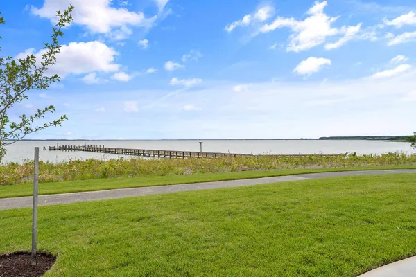 $799,900 | 132 Wheelhouse Way, Unit 11, Chester, MD 21619