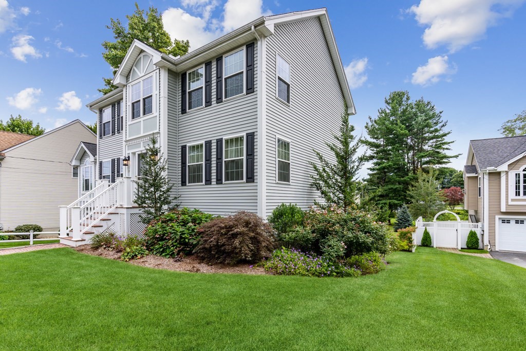 29 Garden Road Stoneham, MA 02180 - Photo 3 of 41 Gallery Image 3