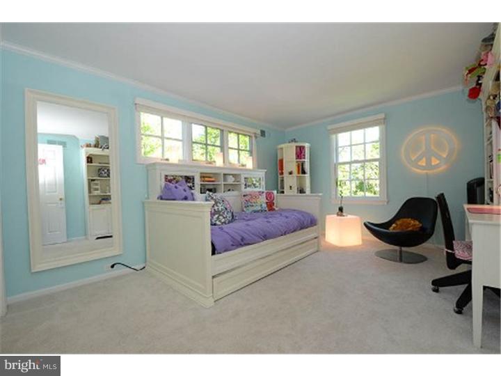 10 Cross Gate Road Wayne, PA 19087 - Photo 14 of 24